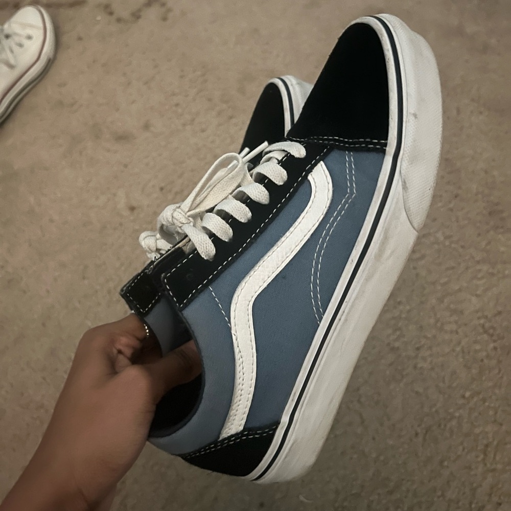 Men Vans